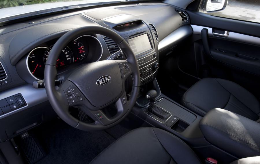  Kia Sorento 2013 года  (EU) (фото 21 из 85)